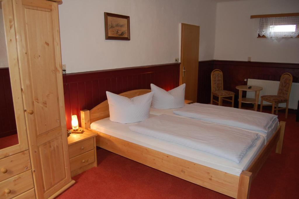 Rennstieg-Hotel Rettelbusch Kammerforst Room photo